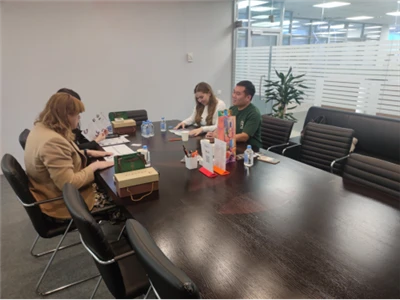 Client rus visitant